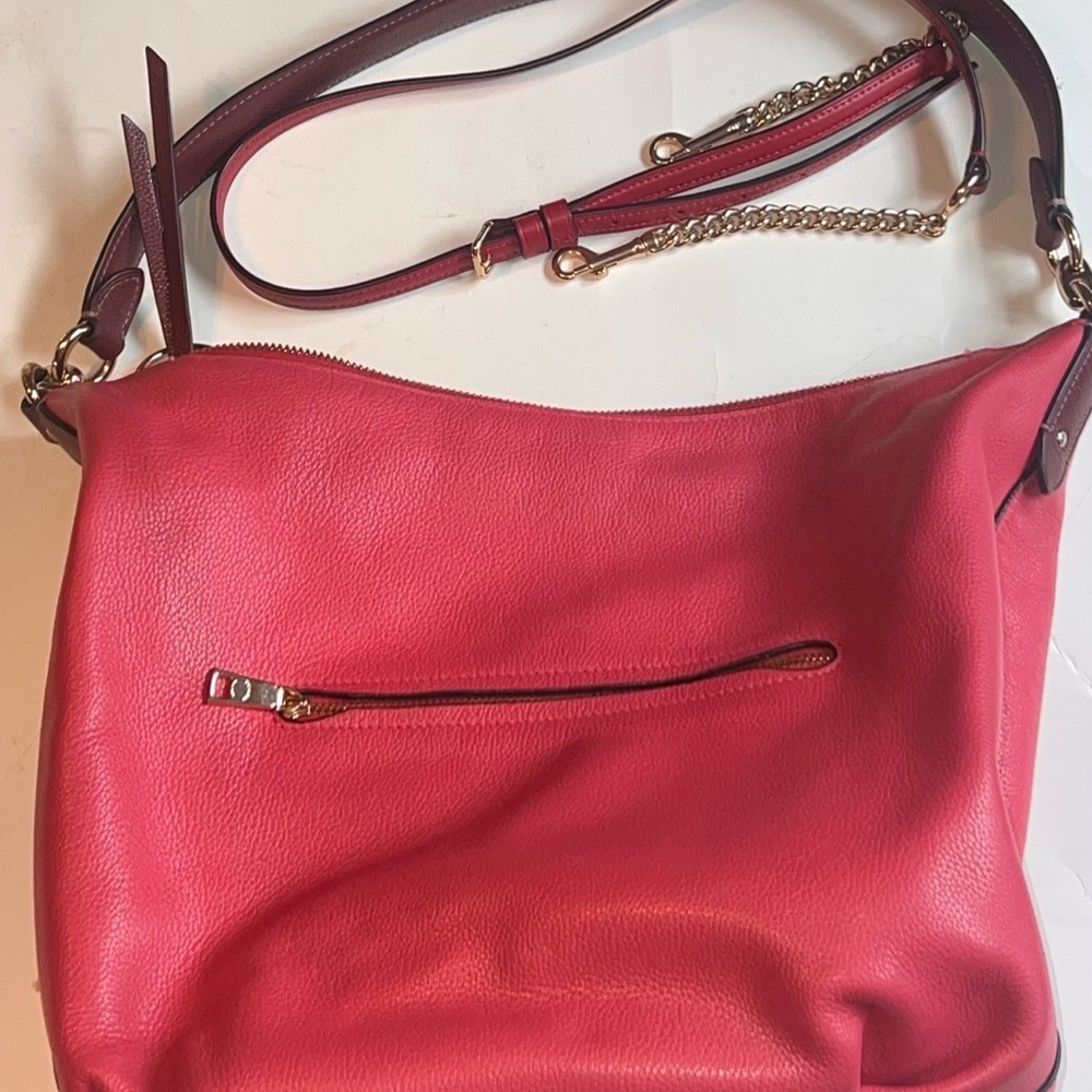 Coach Pebbled Leather Shoulder Bag in Bright Pink with Gold Hardware - Picture 8 of 8